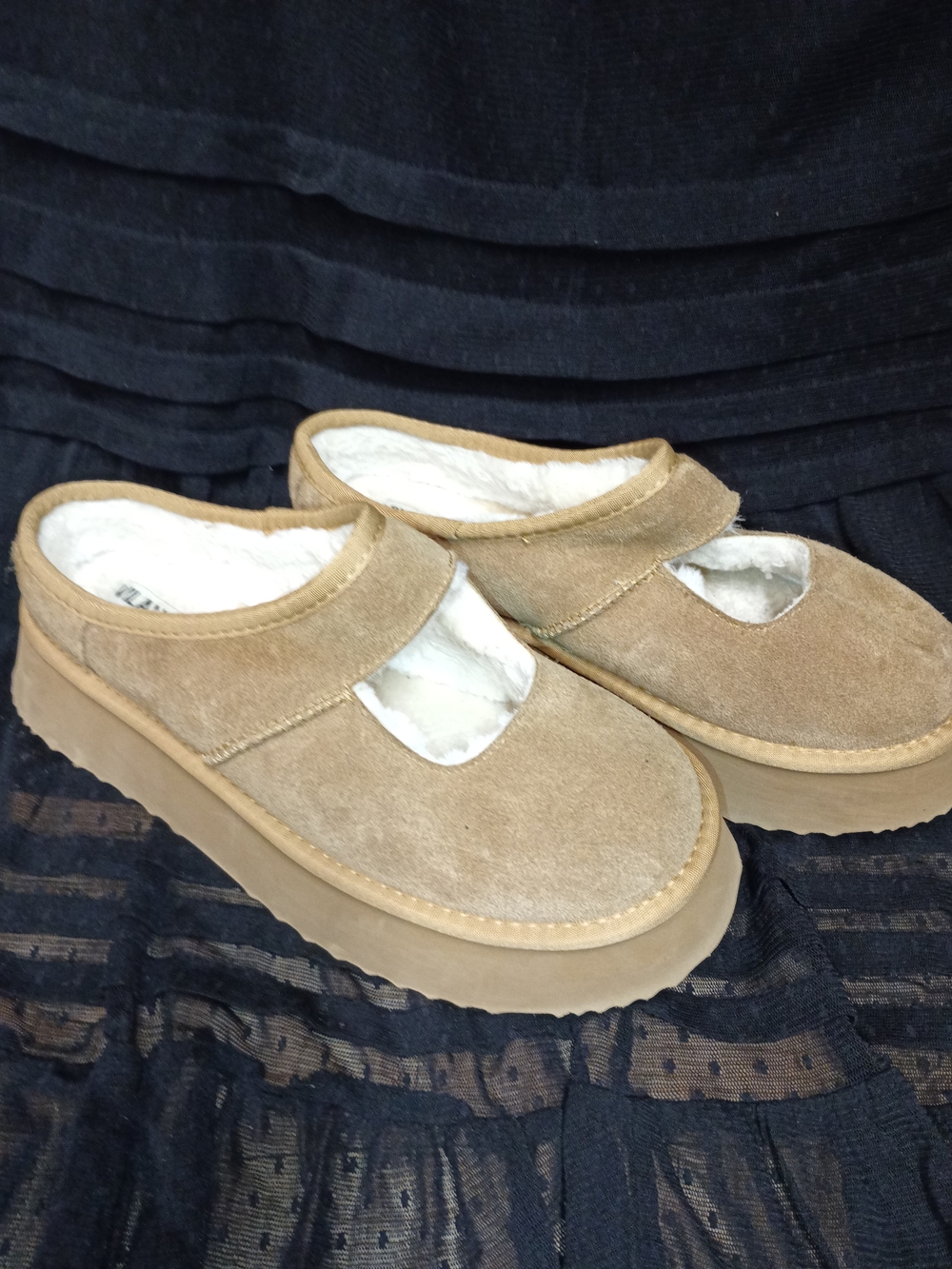 Cozy Suede Mary Jane Platform Clog in Tan Woman's Size 9 NWOT